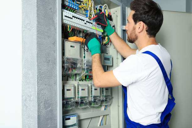 Best Commercial Electrician Services  in Jamaica Beach, TX